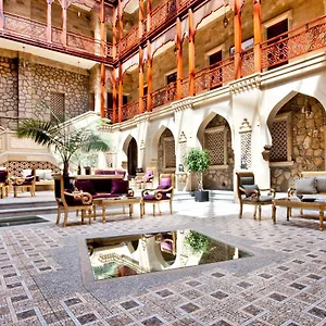 Shah Palace Luxury Museum Bakü